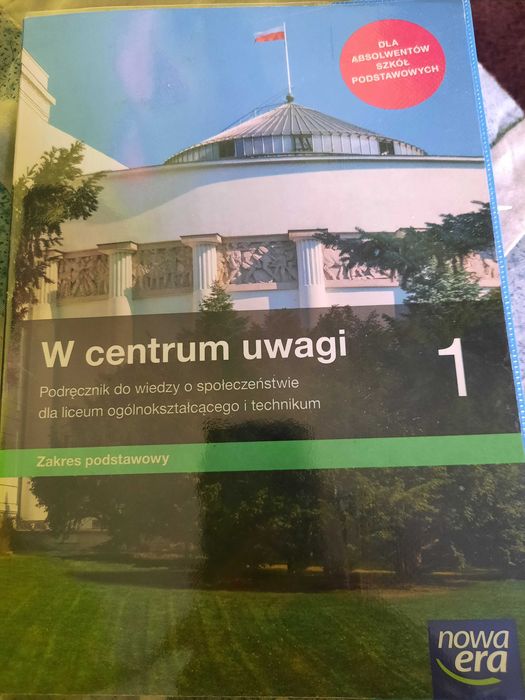 W centrum uwagi 1 podręcznik zakres podstawowy