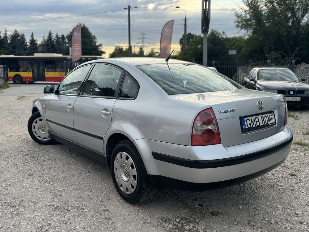 Volkswagen Passat B5/2002rok/1.9Diesel/dobry stan/niski przebieg