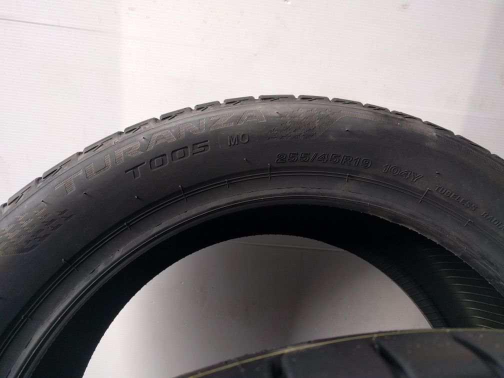 255/45R19 104Y XL Brigdestone Turanza T005 NOWE