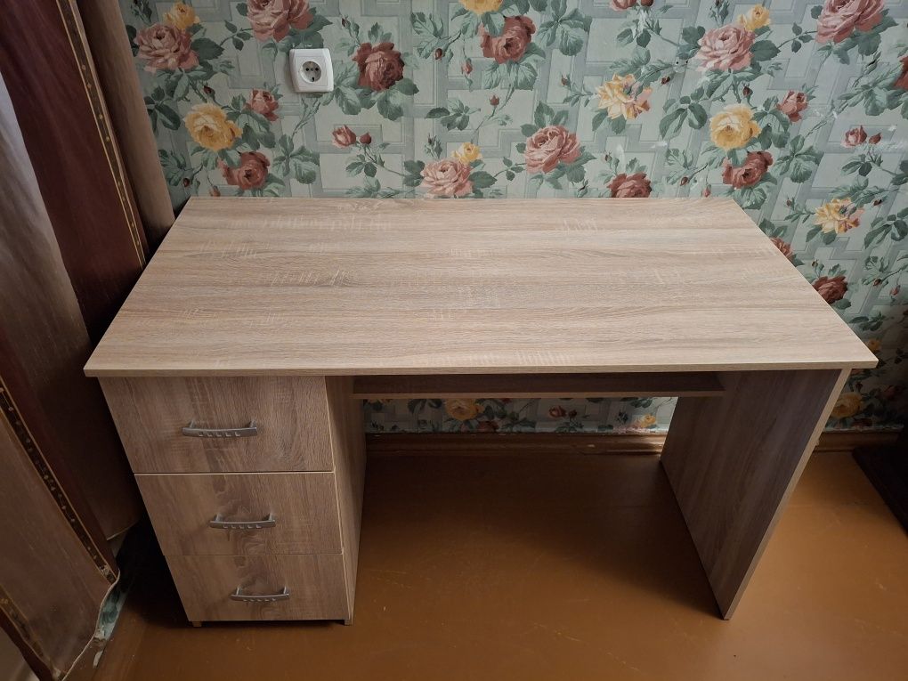 Письмовий стіл 1200×60×76