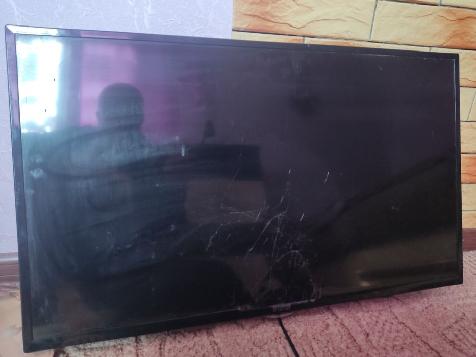 Телевізор плазма MYSTERY 32