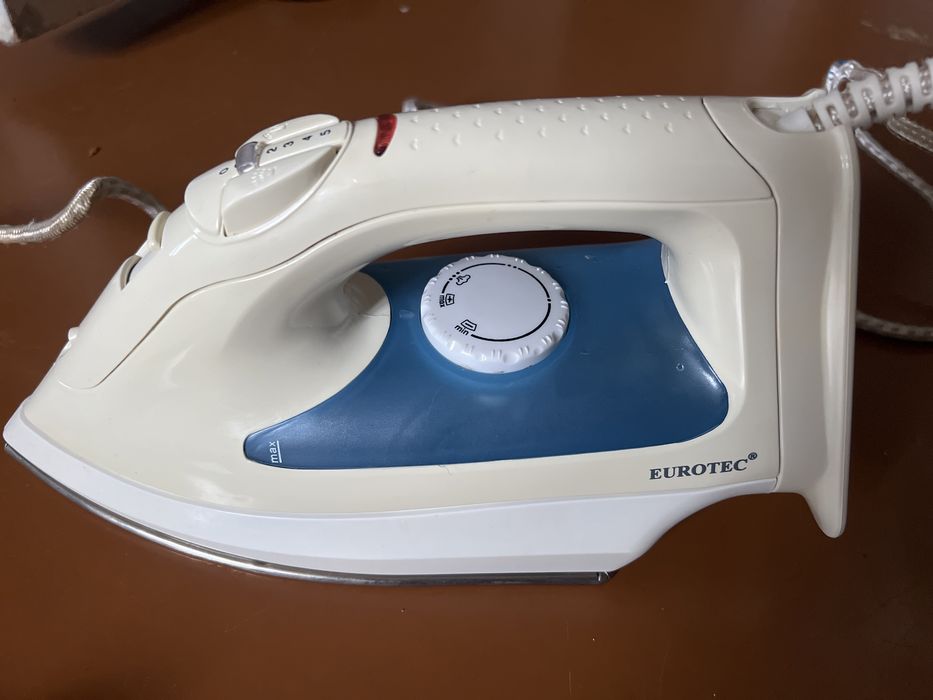 утюг фирмы EUROTEC
