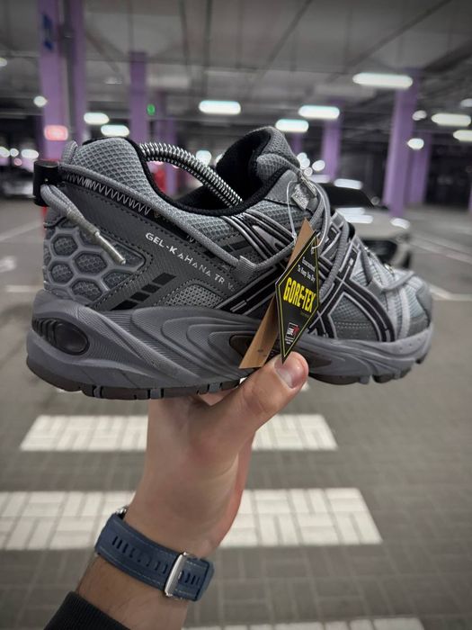 Кроссовки Термо GORE-TEX ASICS сірі чорні Кросівки асікс осінь-зима