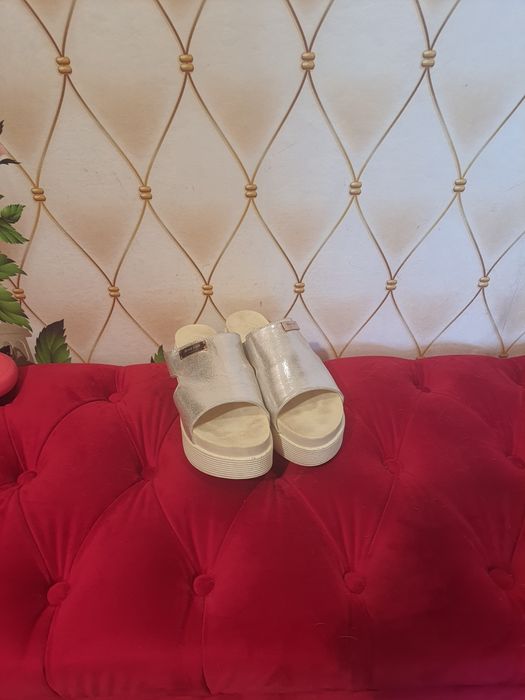 Шлепки   шкіра !