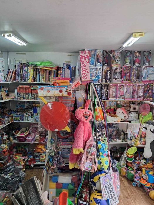 Продам готовий бізнес канцтовари та дитячі іграшки