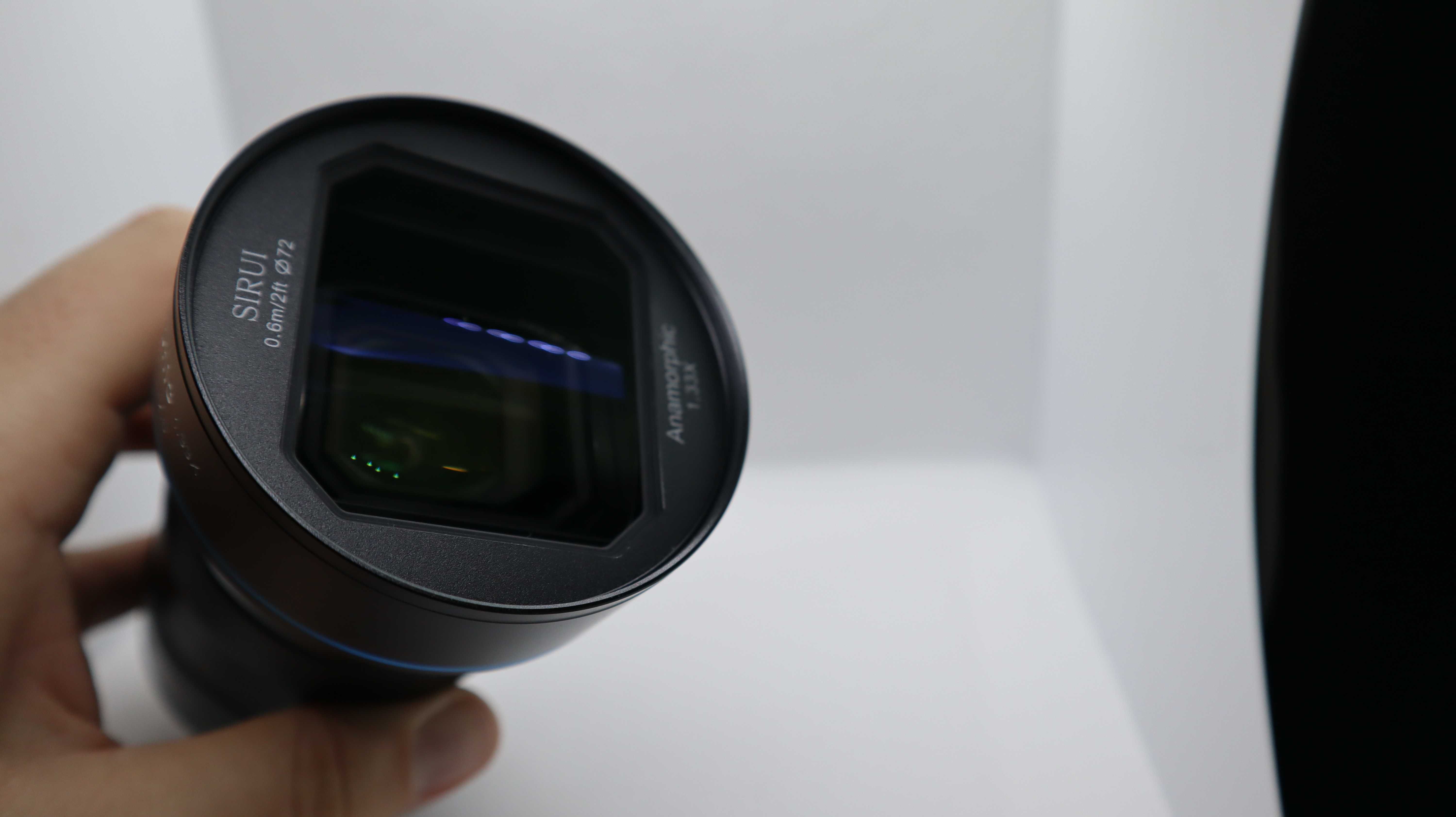 Sirui anamorphic lens 1,33x 24mm f/2.8 canon
 ef-m