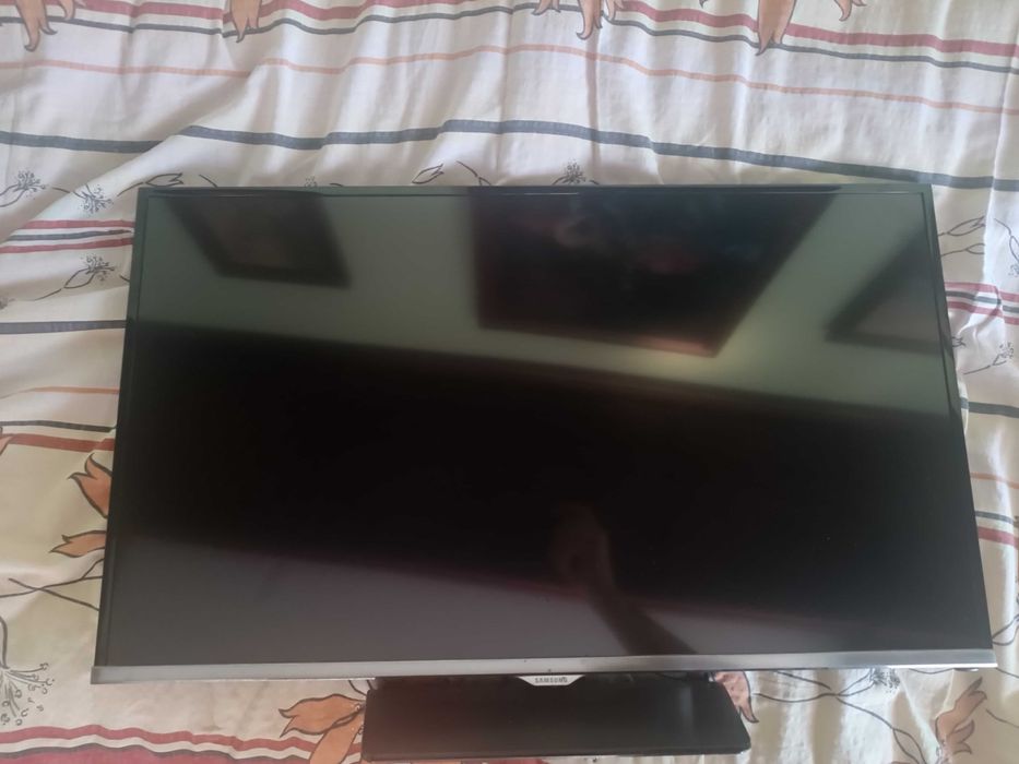 Telewizor 32 cale Samsung UE32H5000AW, używany w świetnym stanie