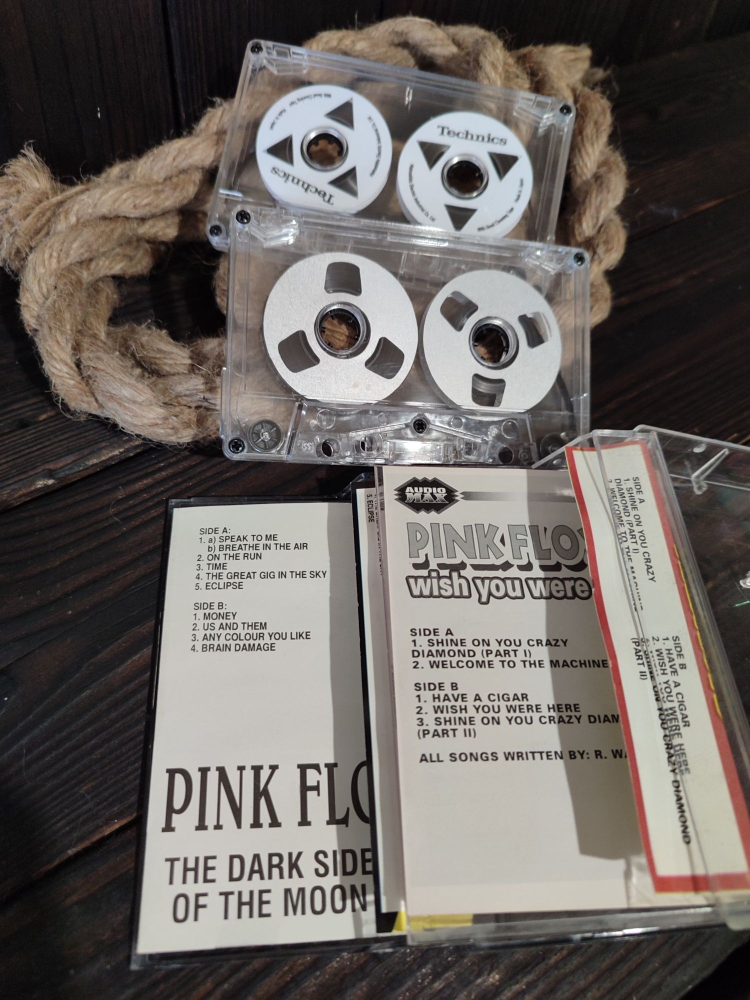 Продам касети гурту Pink Floyd з бобінками