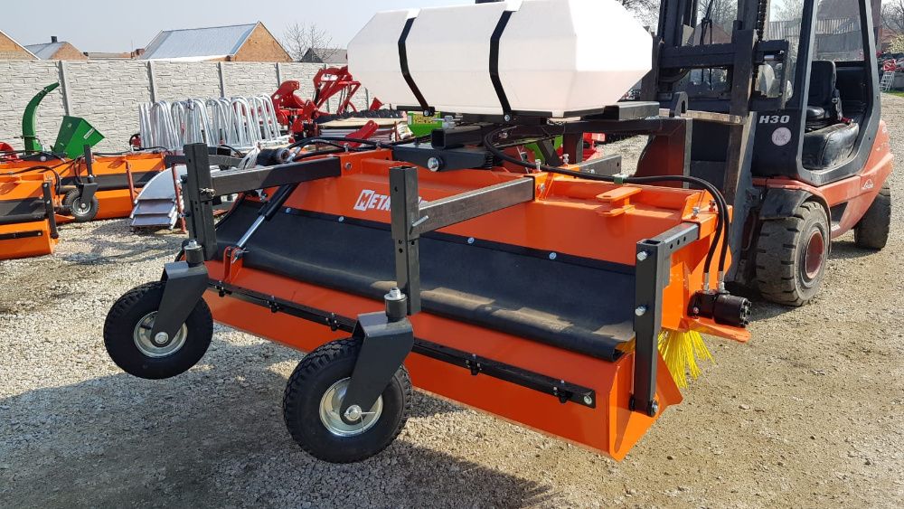 Zamiatarka 2,0m hydrauliczna szczotka transport metal technik