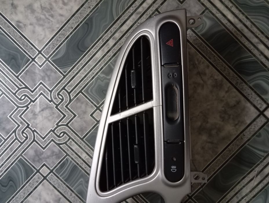 Накладка взборі. Рамка торпеди Ланос Сенс