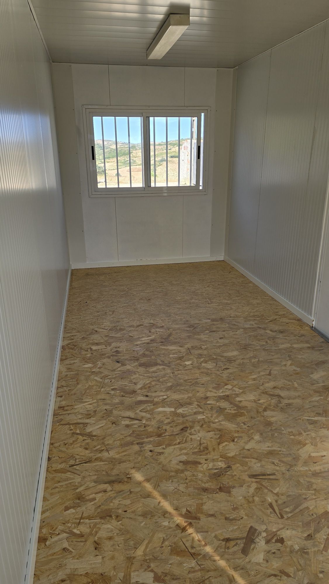Contentor Semi-Novo 6.00m X 2.44m