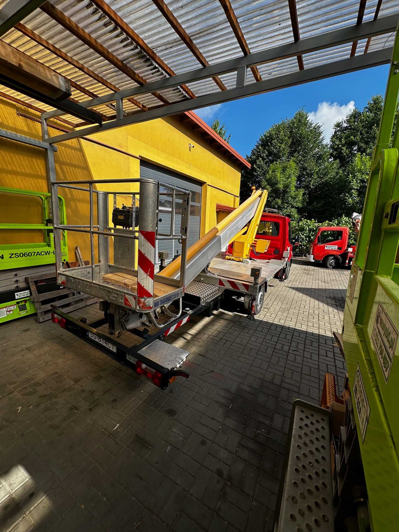Zwyżka Knurów podnośnik koszowy wynajem od 12 do 35m z operatorem