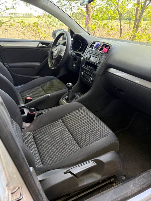 Volkswagen Golf 6 1.6 бензин