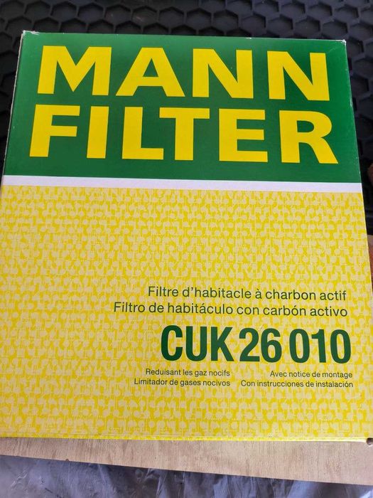 Фільтр салону з активованим вугіллям Mann-Filter CUK 26010 (Новий)