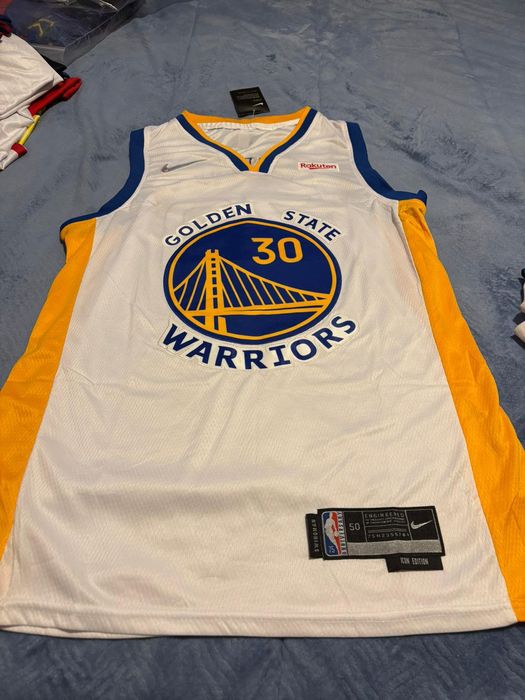 T-shirt NBA Golden Stade