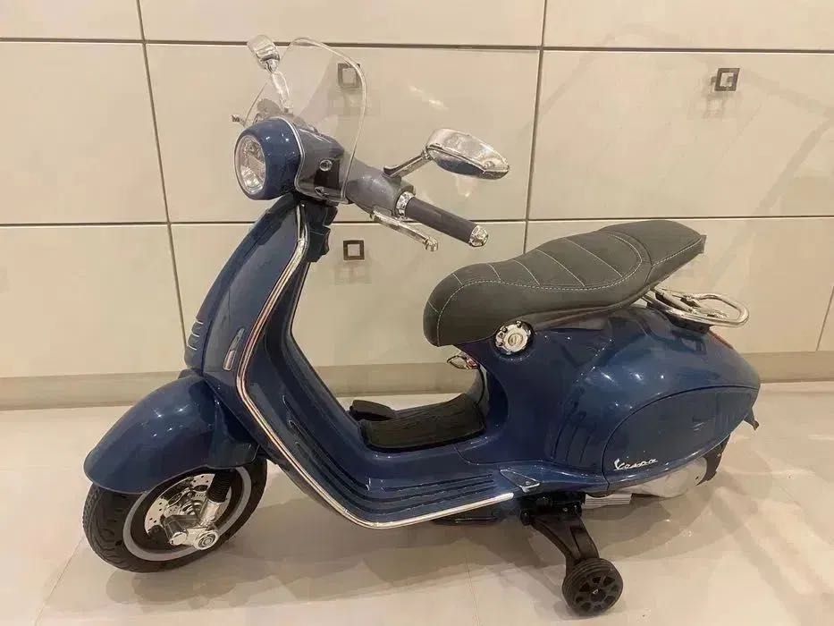 Skuter Vespa GTS 300 na akumulator