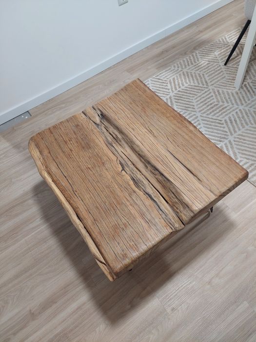 Mesa de Madeira Natural