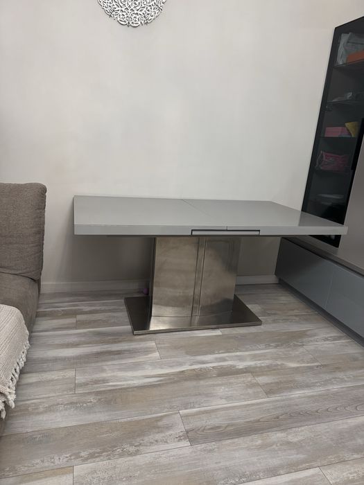 Стол обеденный металл и стекло