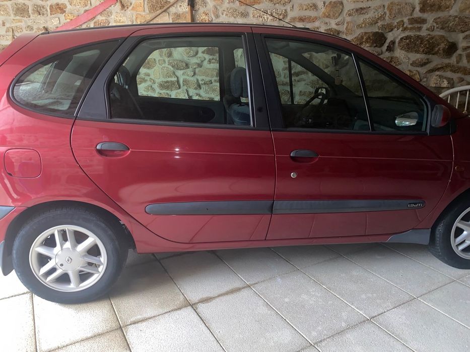 Renault Scénic 1.9 dTi RXE AC