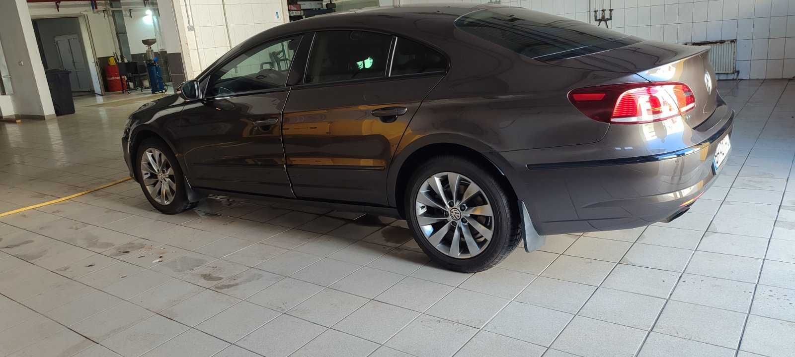 Volkswagen Passat CC