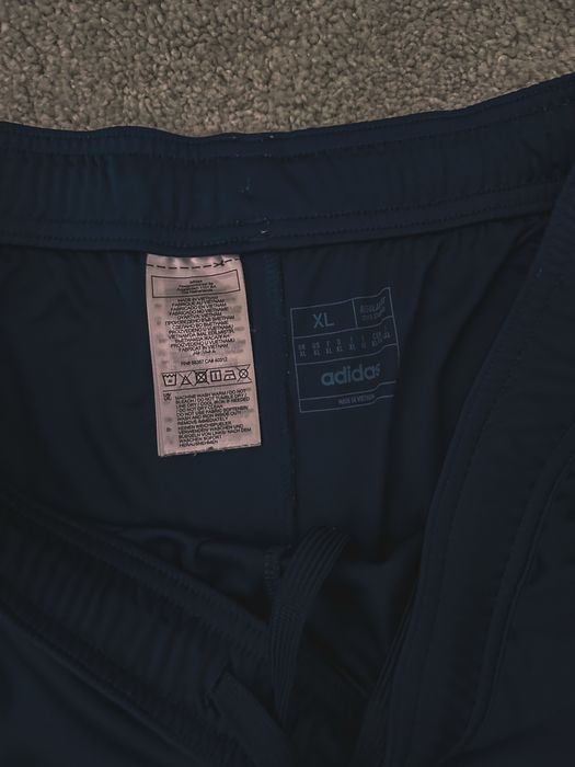 Calções Azuis Adidas