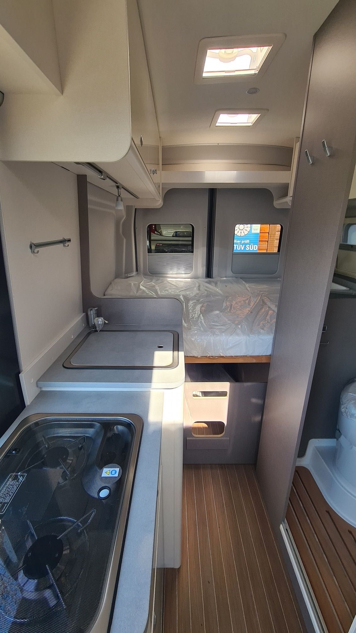 Nowy kamper, campervan, Ford Transit Etrusco, Terminy na Październik
