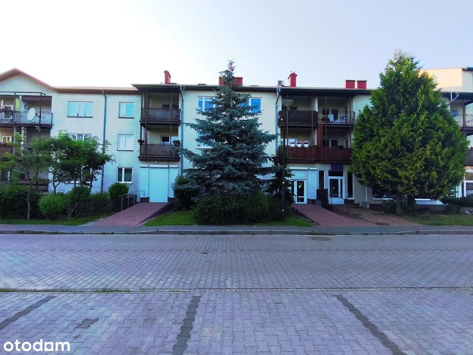 Jeżyce, 147m2, 3 wejścia do lokalu, duży parking przed budynkiem