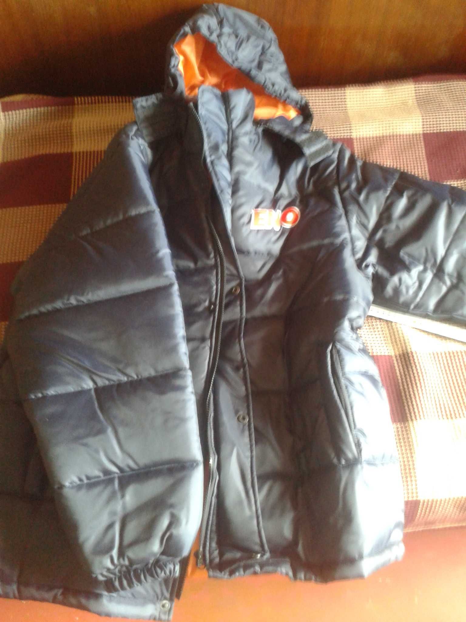 Куртка зимняя  52-56р 4 рост Супертеплая и водостойкая НОВАЯ