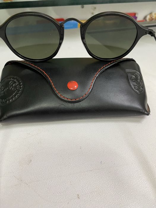 Oculos ray ban scuderia ferrari como novos