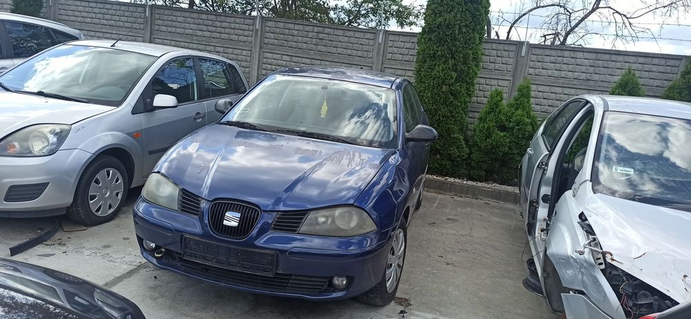 Seat Ibiza 02- Silnik 1,9 Tdi ozn ASZ Skrzynia 6 biegów FJW Lakier ozn. LS5S