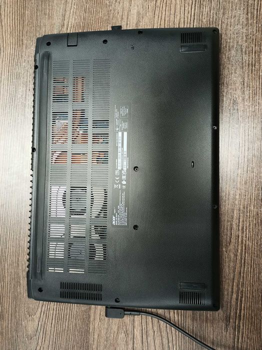 Acer Aspire 7 A715-43G, IPS, Ryzen 5 5625U/RAM 16 ГБ