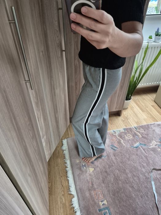 Spodnie damskie szerokie Marks&Spencer  rozm.M