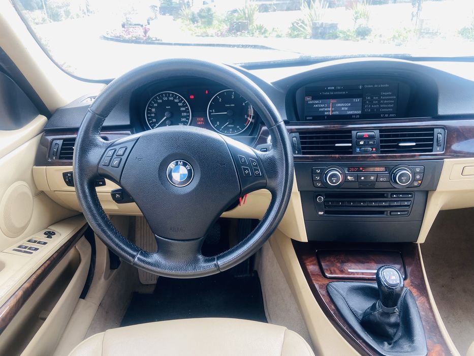 Bmw 318 Black Matte 2007- Selo 45€