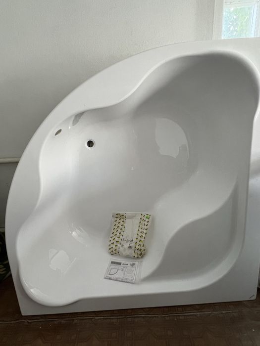 Кутова ванна від Ravak