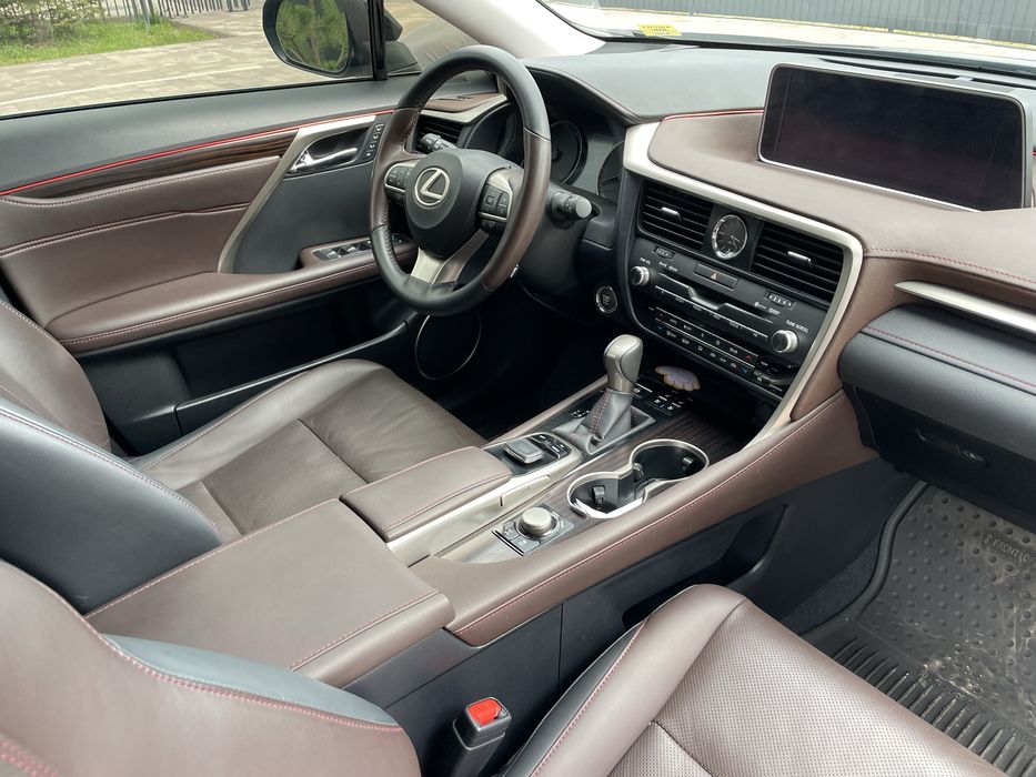 Lexus RX350L 3.5 бензин 7 місць як нова машина 2019