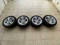 Pneus e jantes originais AUDI A4