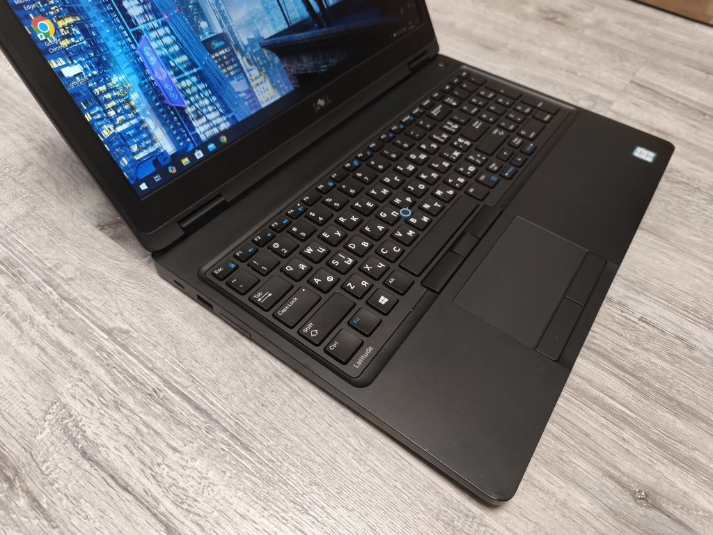 Мощний ноут 16ГБ DDR4/SSD/FullHD IPS/Type-C/Core i5/великий ноут для н