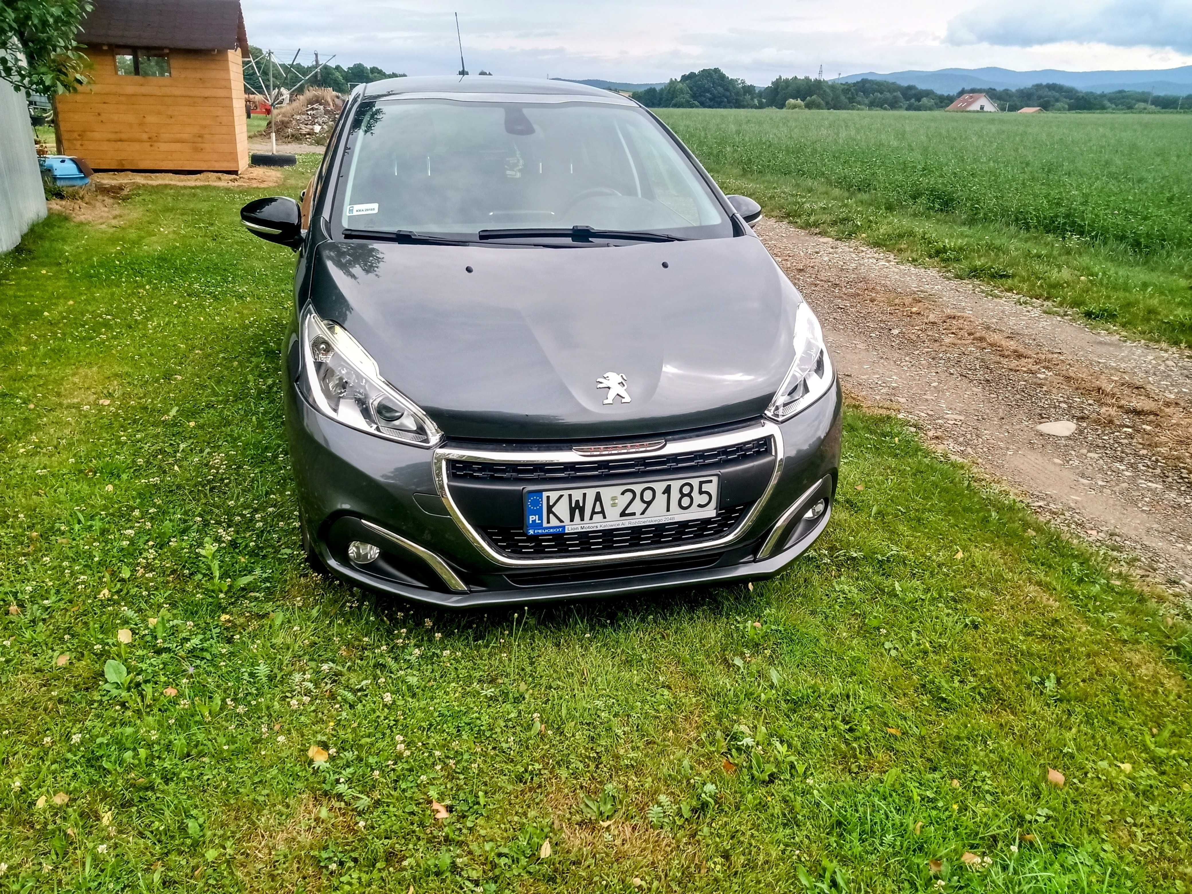 Peugeot 208 GT laine Full opcja  od kobiety warty uwagi