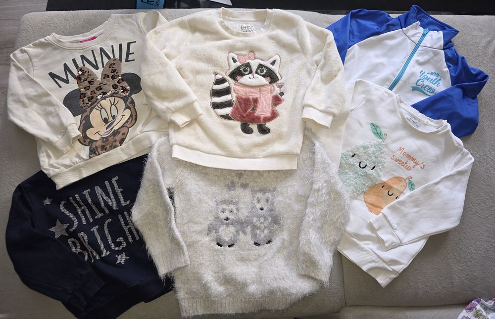 Paka ubrań dla dziewczynki 110cm