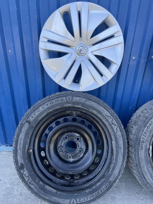 Диски з зимовою гумою Nissan Leaf R16 205/55