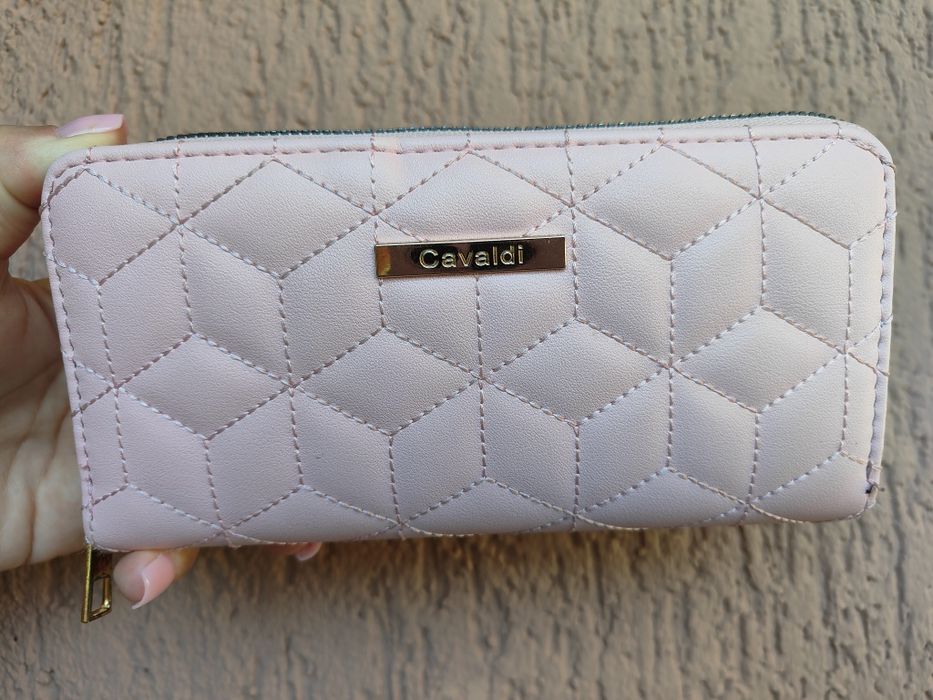 NOWY piękny portfel damski.