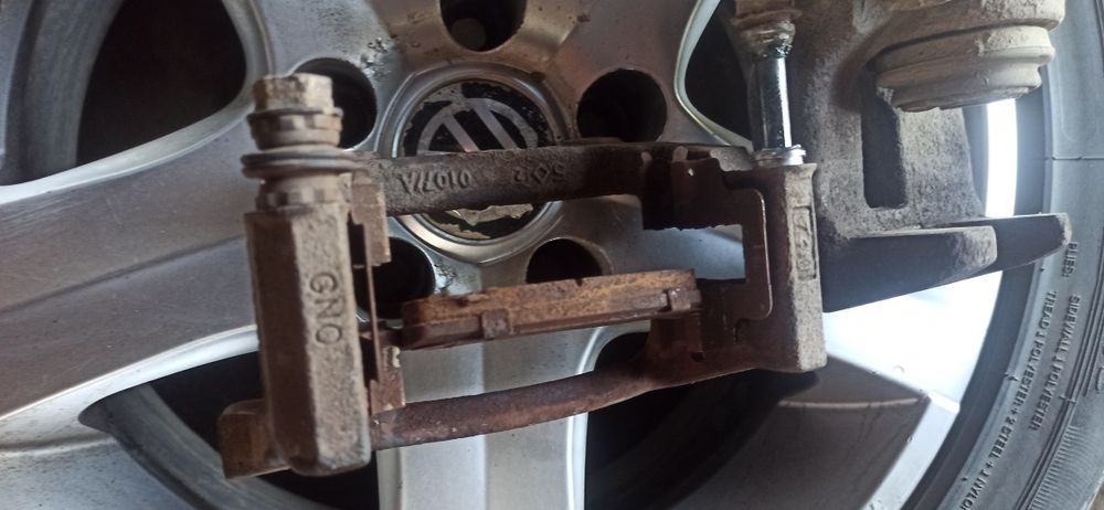 Супорт до пасата Б 6, на 6-ть зубів.