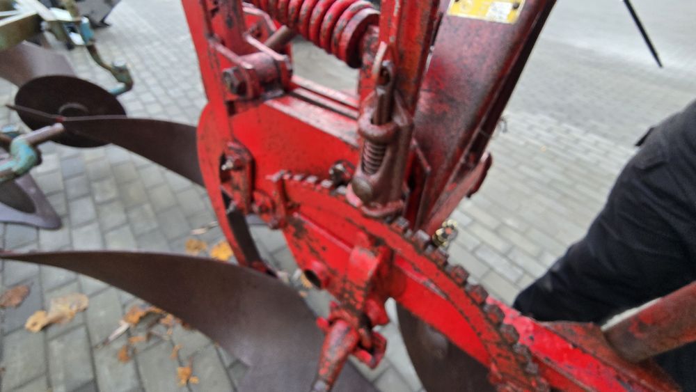 Плуг квернеланд кілінгстад 2×25