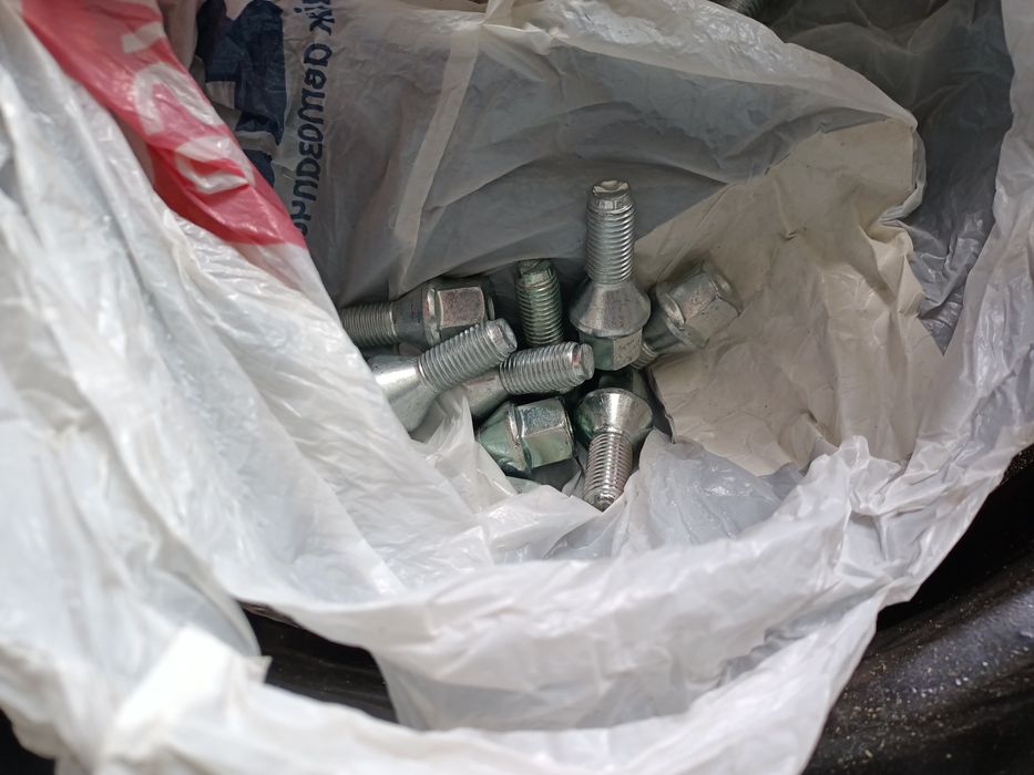 Продам залізні диски під Reno Megan, Fluence, Trafic