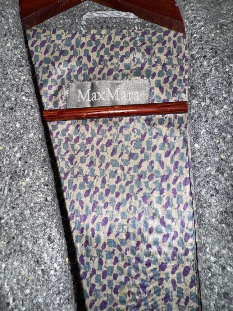 Жіночий костюм Max Mara