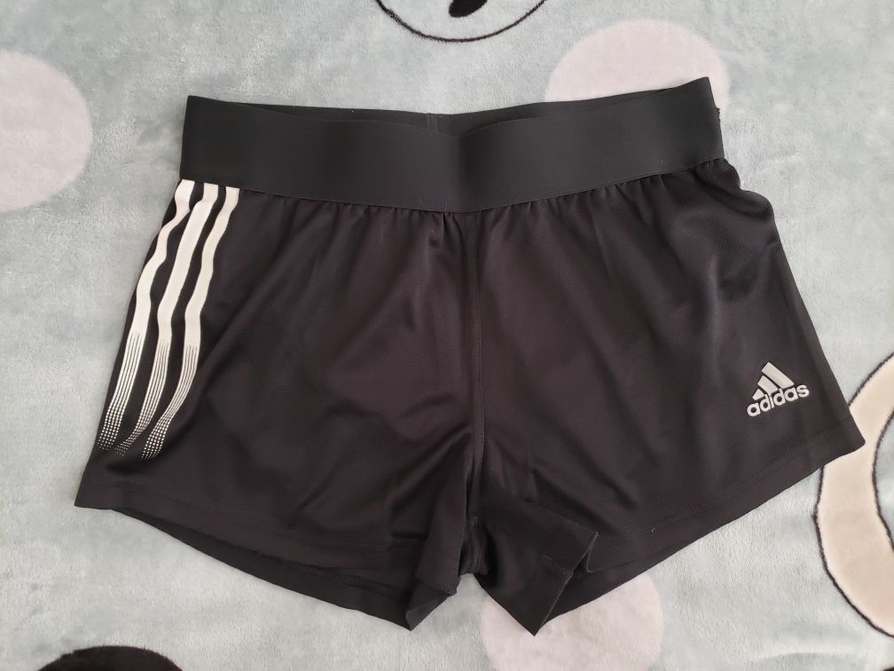 Adidas шорты детские 164см 13-14y