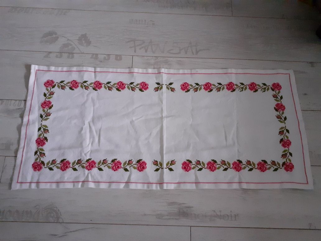 Serweta serwetka bieznik kwiatki obrus antyk 78×35cm