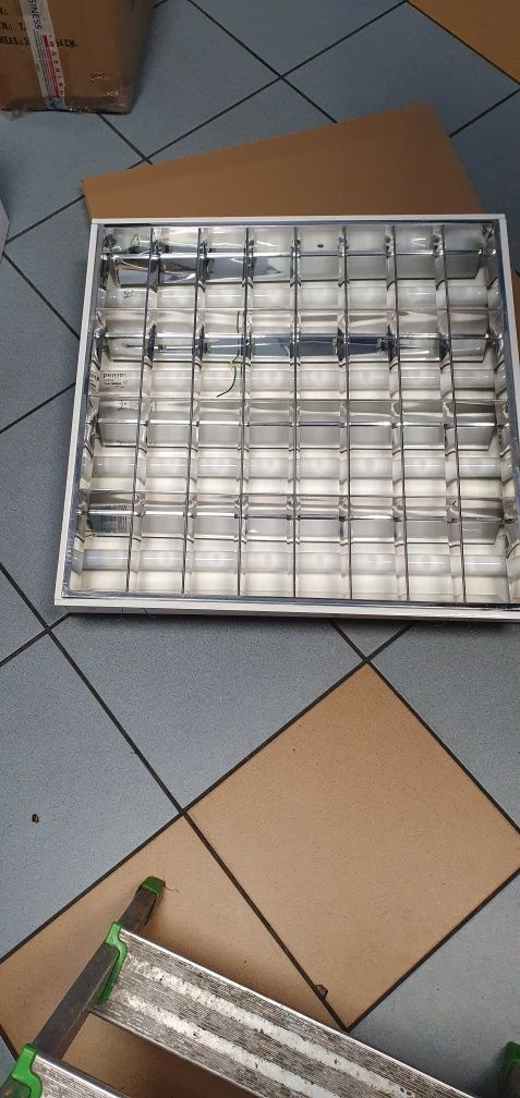 Oprawa sufitowa 60x60