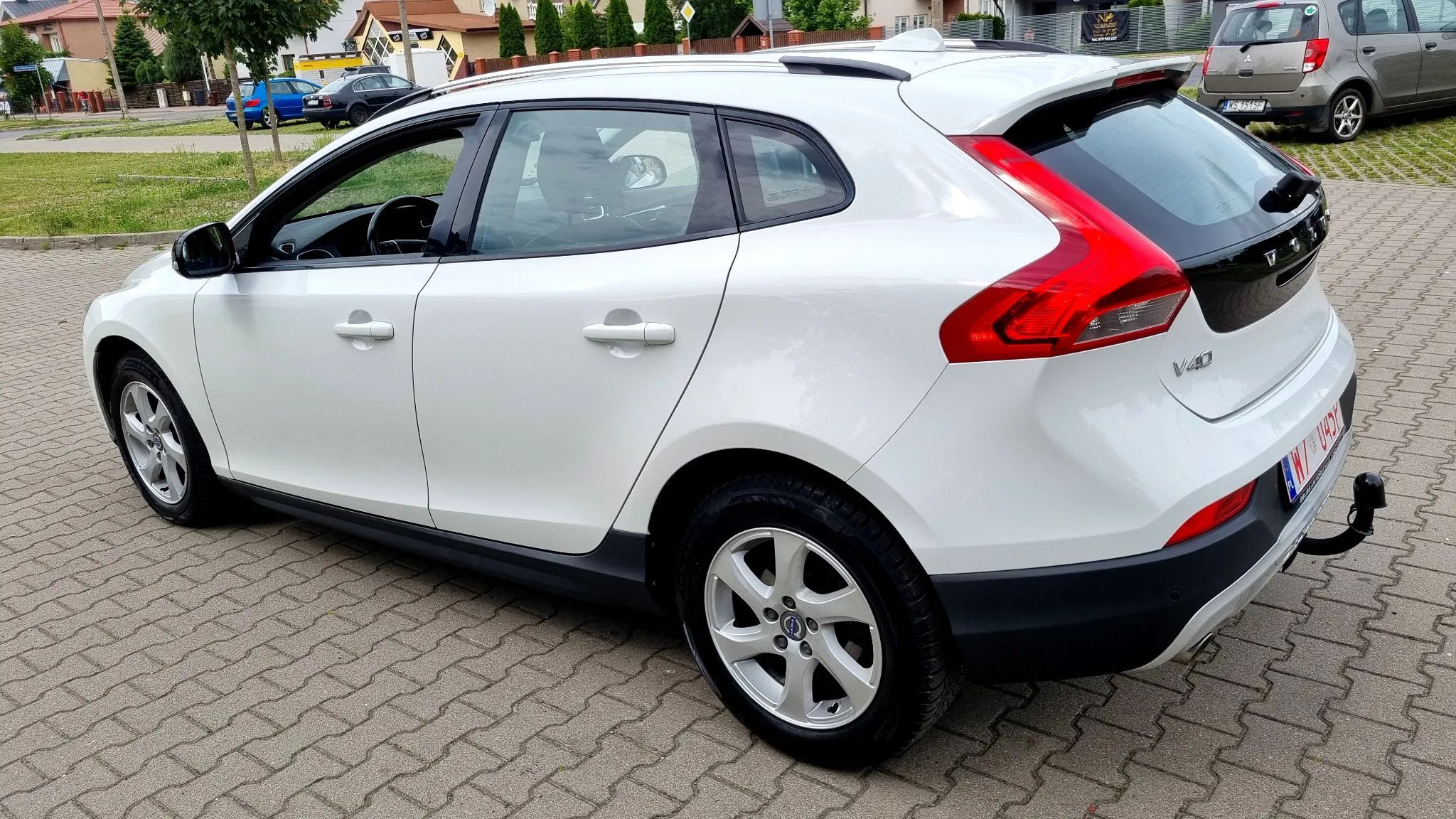 Volvo V40 Cross Country 2,0 D3 150 KM *VEBASTO*Alu* Czujniki*Grzana szyba**