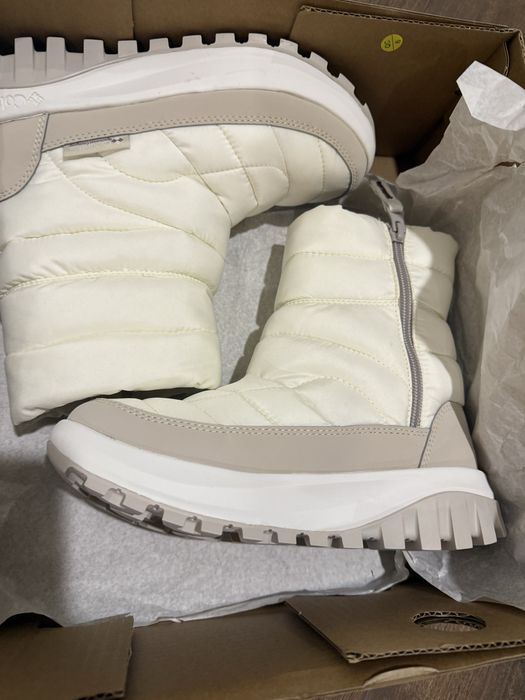 Взуття жіноче оригінал Коламбія Columbia Women's Snowtrot Mid Boot